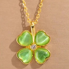 Lucky Clover Necklace - 18k gold plated Necklace