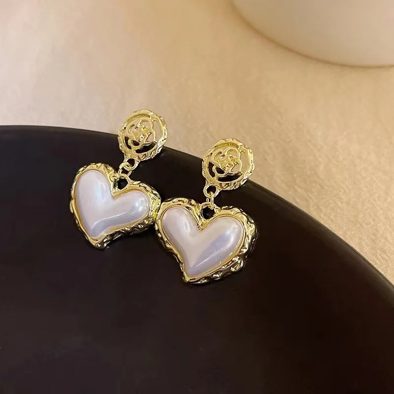 Love Heart Vintage style drop earring