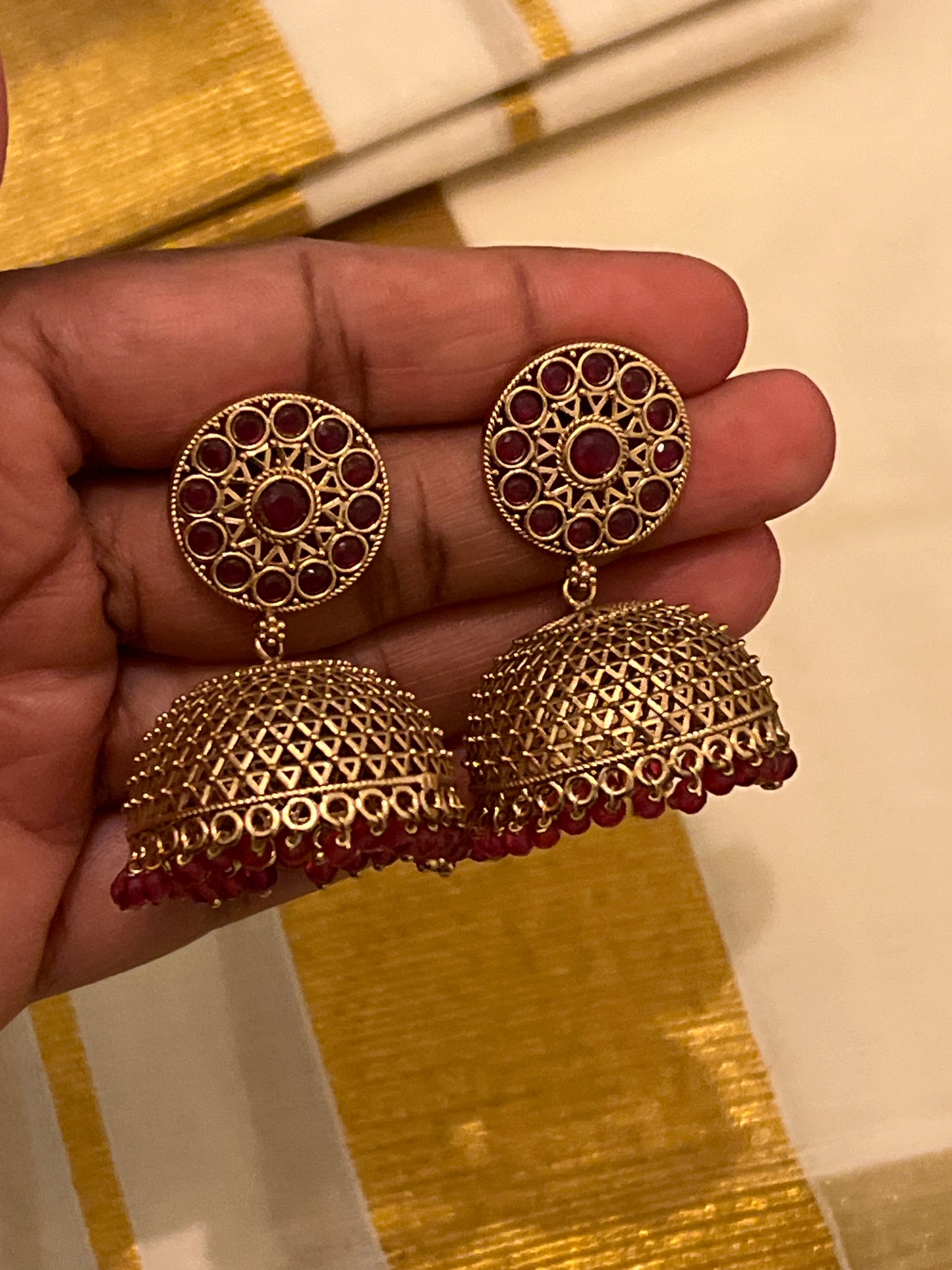 Janani - Gold & stones Jhumka