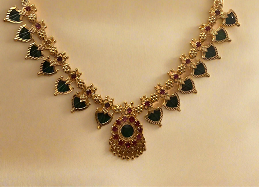 Evergreen Palakka Necklace
