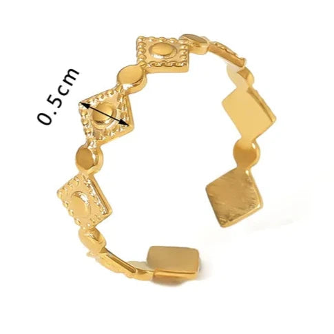 Golden Aura - One size ring { adjustable }