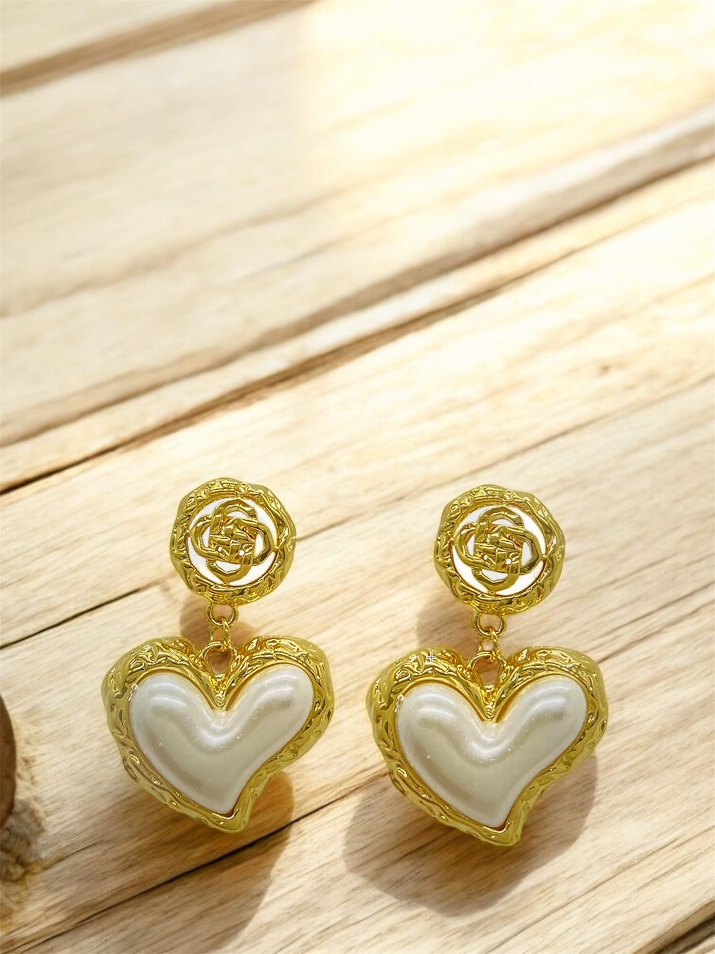 Love Heart Vintage style drop earring