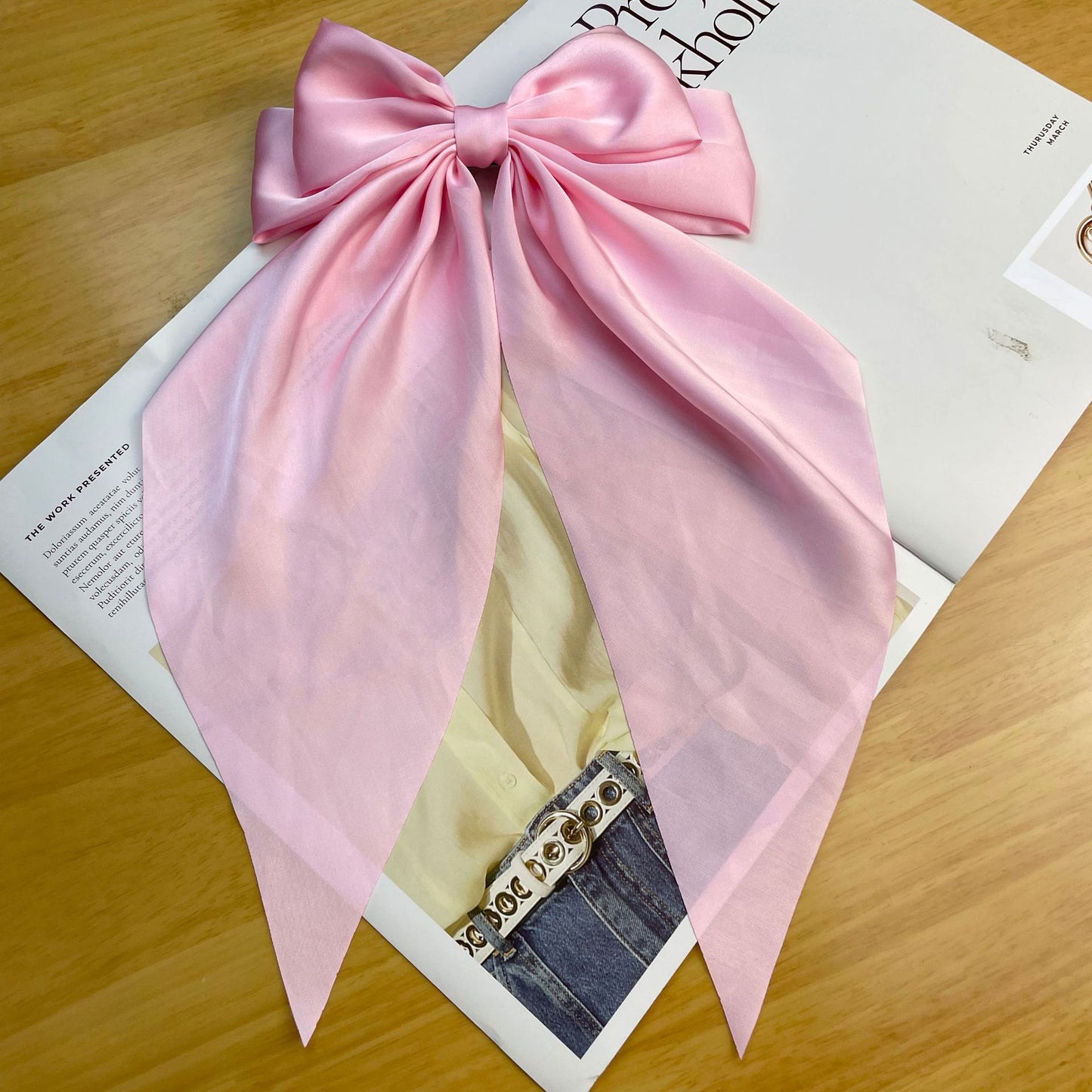 Girlie - Sweet Bow- metallic knot hair clip 7 variants